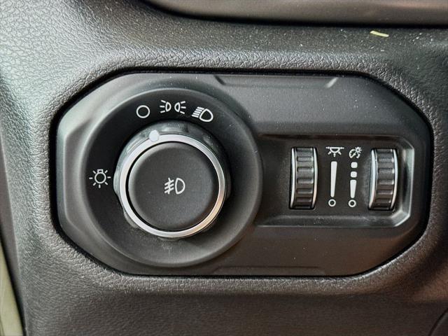 used 2020 Jeep Wrangler Unlimited car, priced at $26,400