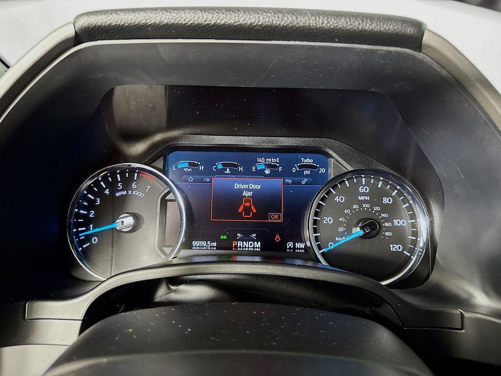 used 2021 Ford Expedition car, priced at $27,500