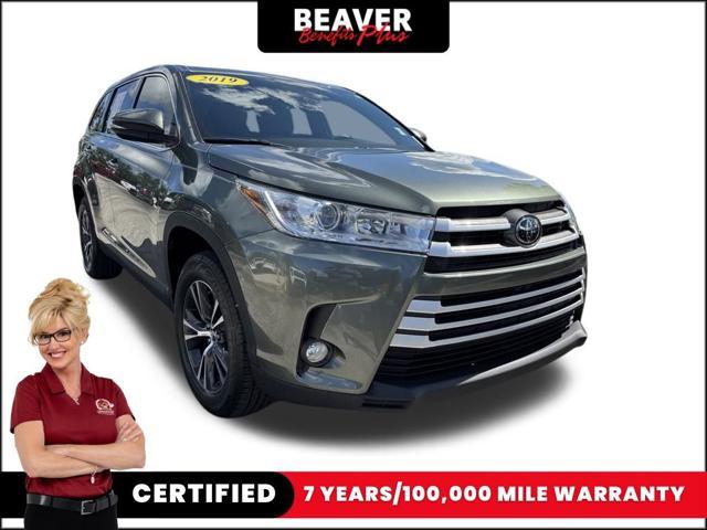 used 2019 Toyota Highlander car, priced at $25,700