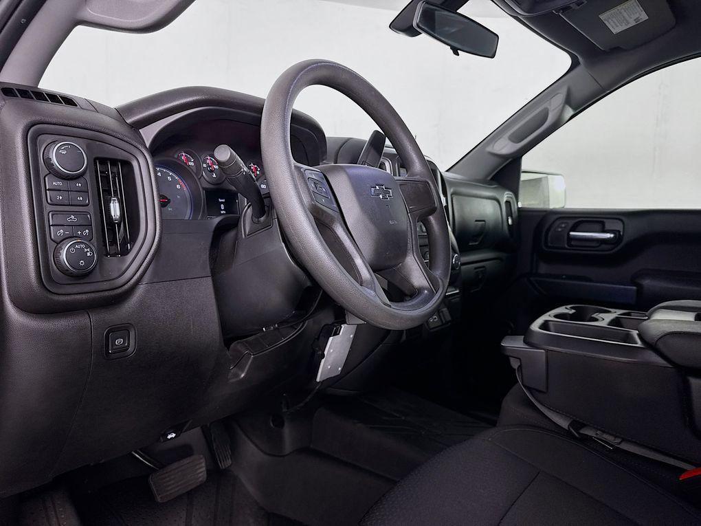 used 2021 Chevrolet Silverado 1500 car, priced at $33,200