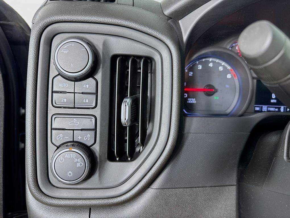 used 2021 Chevrolet Silverado 1500 car, priced at $33,200