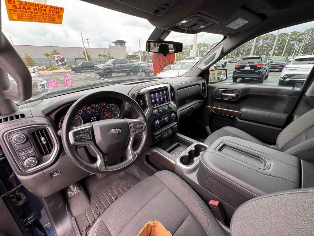used 2019 Chevrolet Silverado 1500 car, priced at $30,300