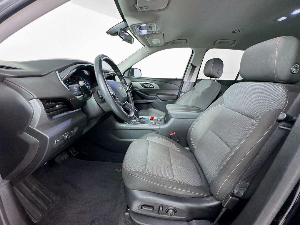 used 2020 Chevrolet Traverse car, priced at $17,200