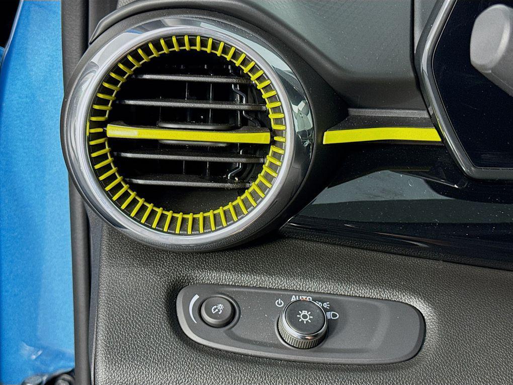 used 2025 Chevrolet Trax car, priced at $23,000