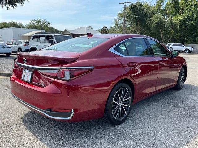 used 2022 Lexus ES 250 car, priced at $36,300