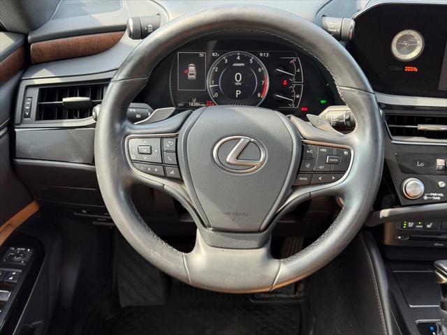 used 2022 Lexus ES 250 car, priced at $36,300