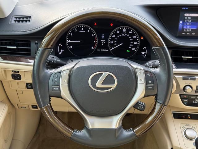 used 2015 Lexus ES 350 car, priced at $14,200