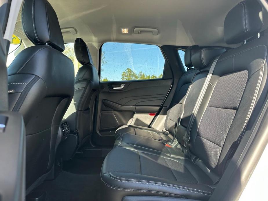 used 2022 Ford Escape car, priced at $24,085