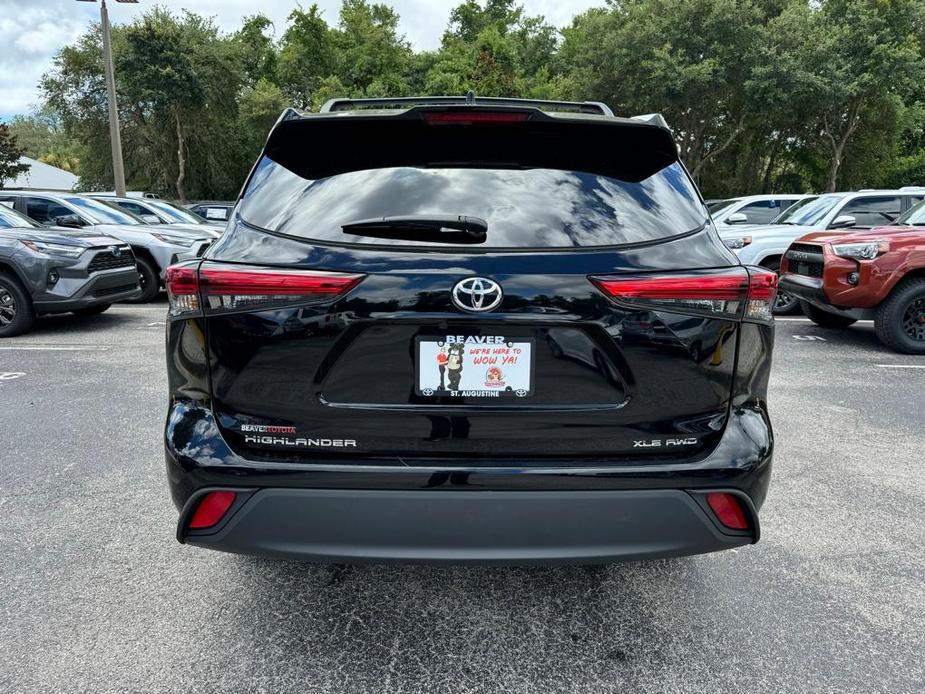 used 2023 Toyota Highlander car, priced at $41,500