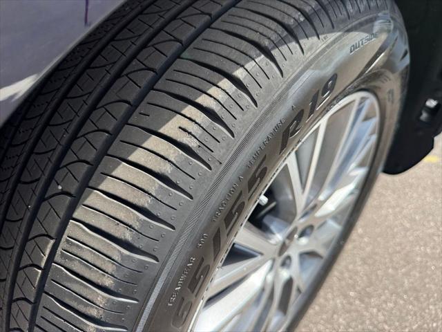 used 2025 Genesis GV80 car, priced at $48,600