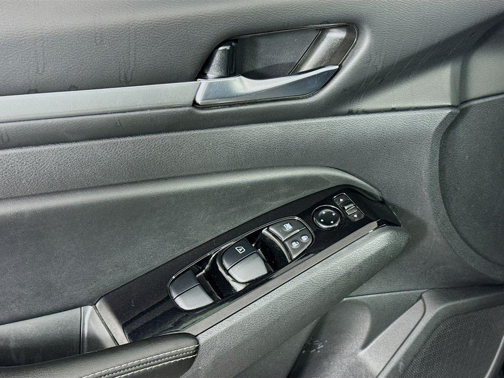 used 2023 Nissan Altima car, priced at $16,700