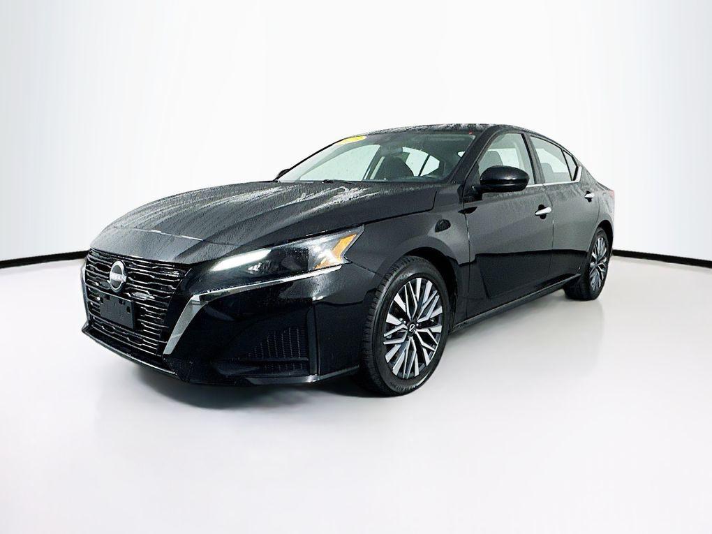 used 2023 Nissan Altima car, priced at $16,700