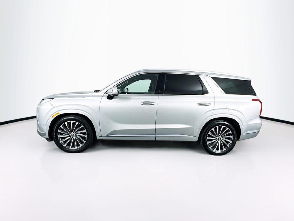 used 2024 Hyundai Palisade car, priced at $37,200