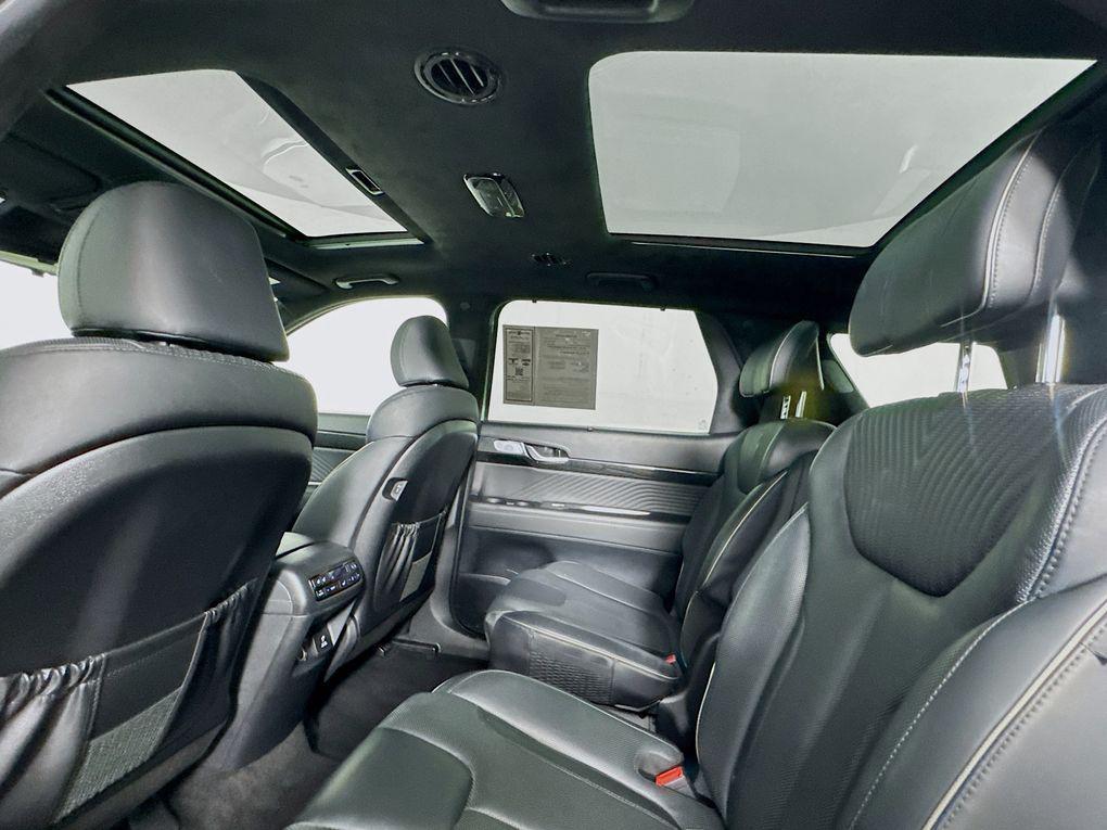 used 2024 Hyundai Palisade car, priced at $37,200