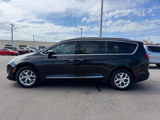 used 2017 Chrysler Pacifica car, priced at $11,400