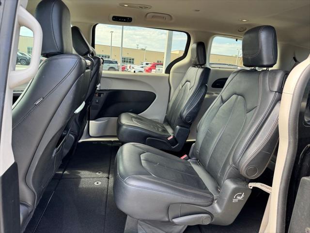 used 2017 Chrysler Pacifica car, priced at $11,400