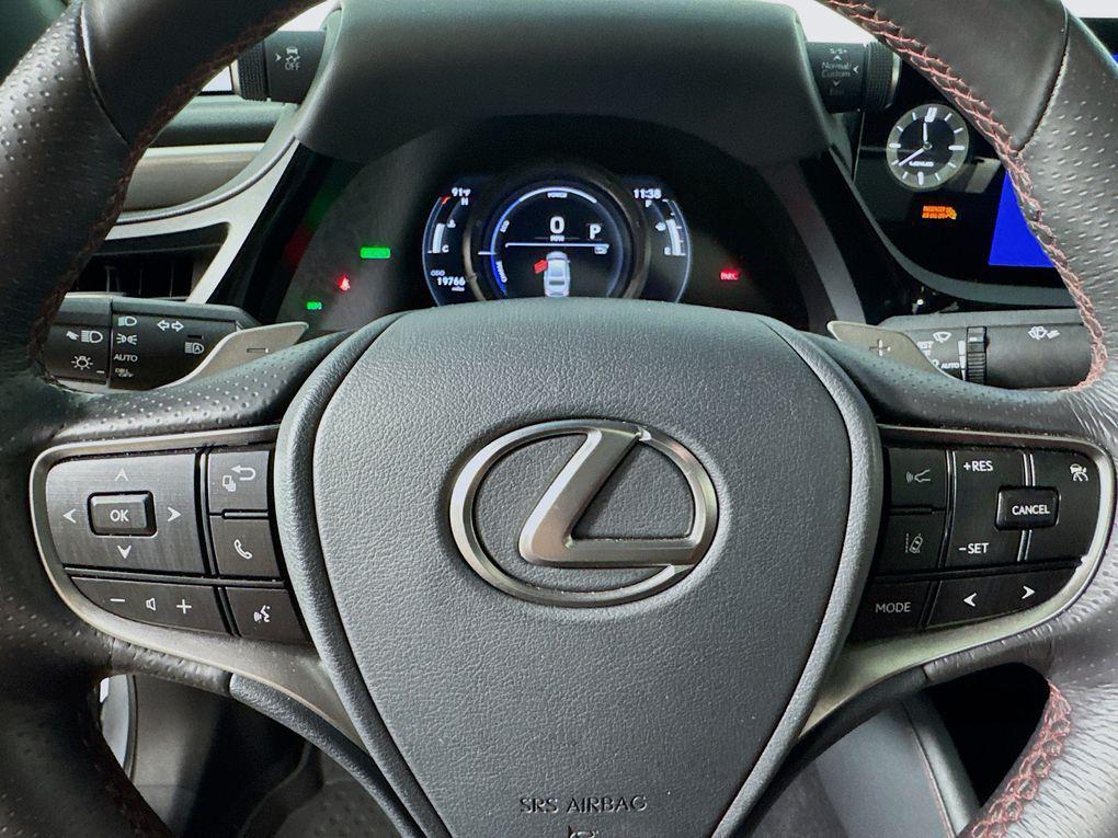 used 2024 Lexus ES 300h car, priced at $43,500