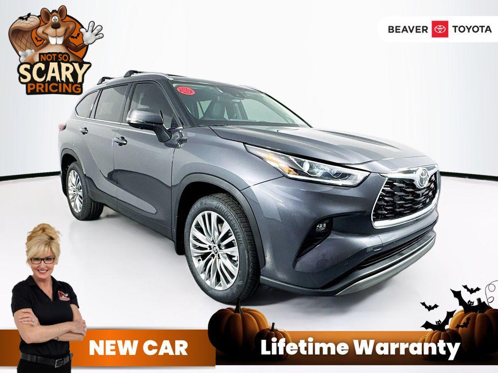 new 2025 Toyota Highlander car, priced at $55,591