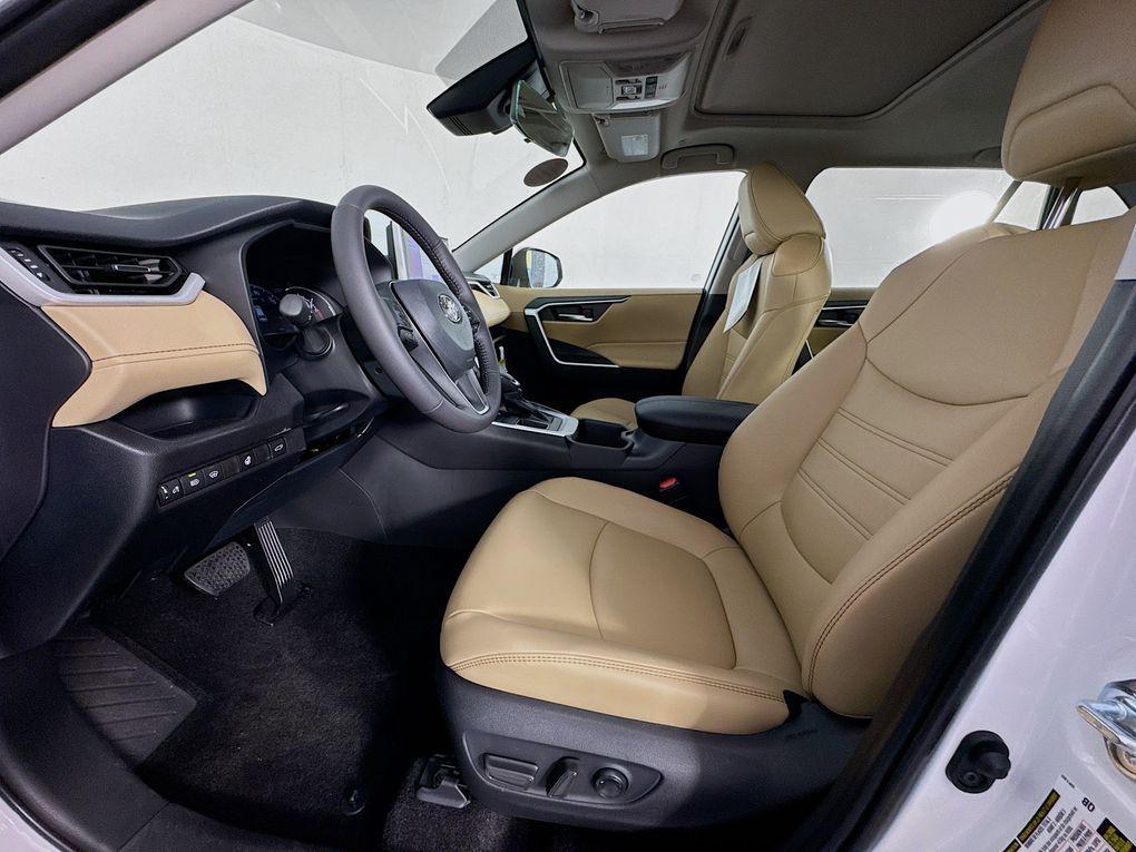 new 2025 Toyota RAV4 car