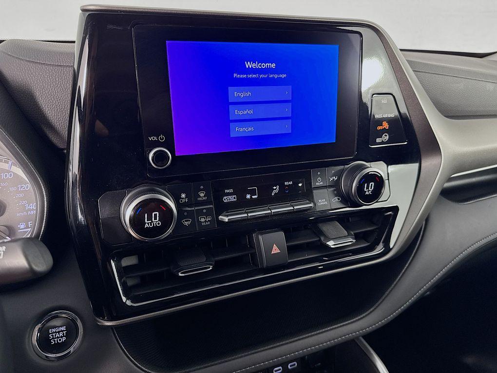 used 2023 Toyota Highlander car, priced at $34,000