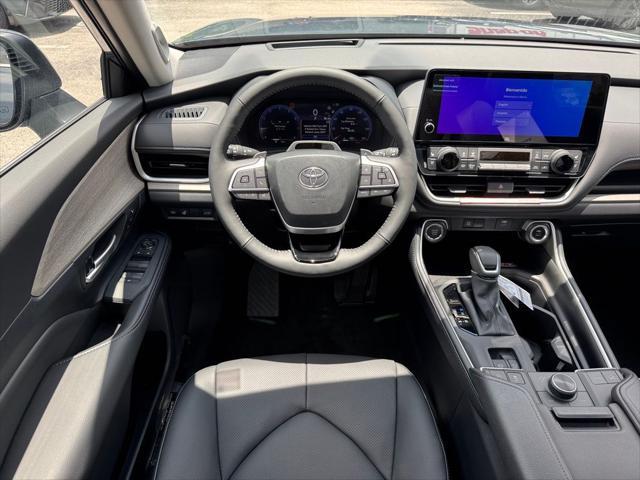 new 2025 Toyota Grand Highlander car, priced at $58,834
