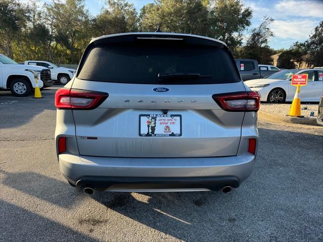 used 2024 Ford Escape car, priced at $27,000