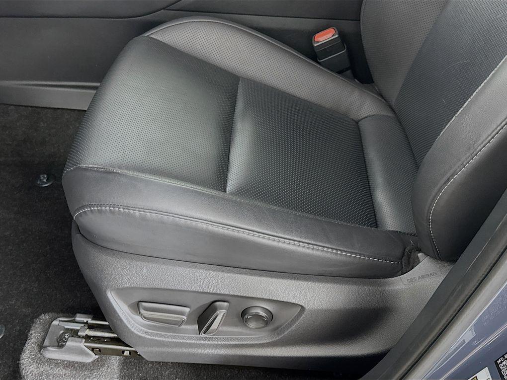 used 2025 Toyota Crown car, priced at $38,300