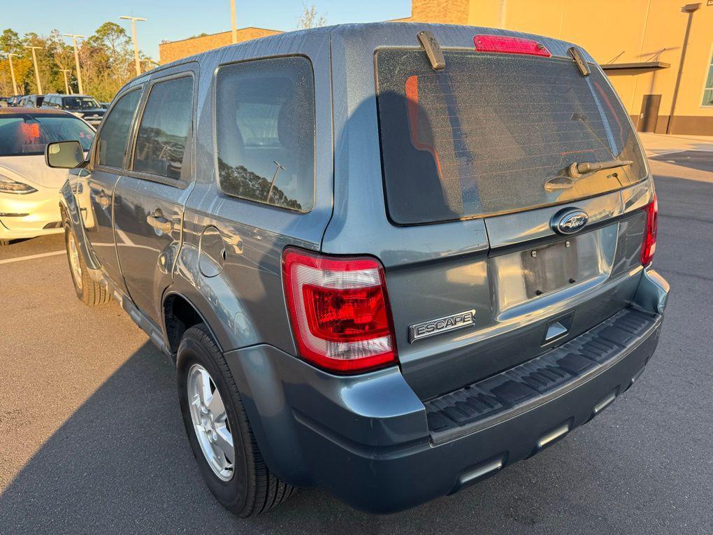 used 2012 Ford Escape car, priced at $6,900