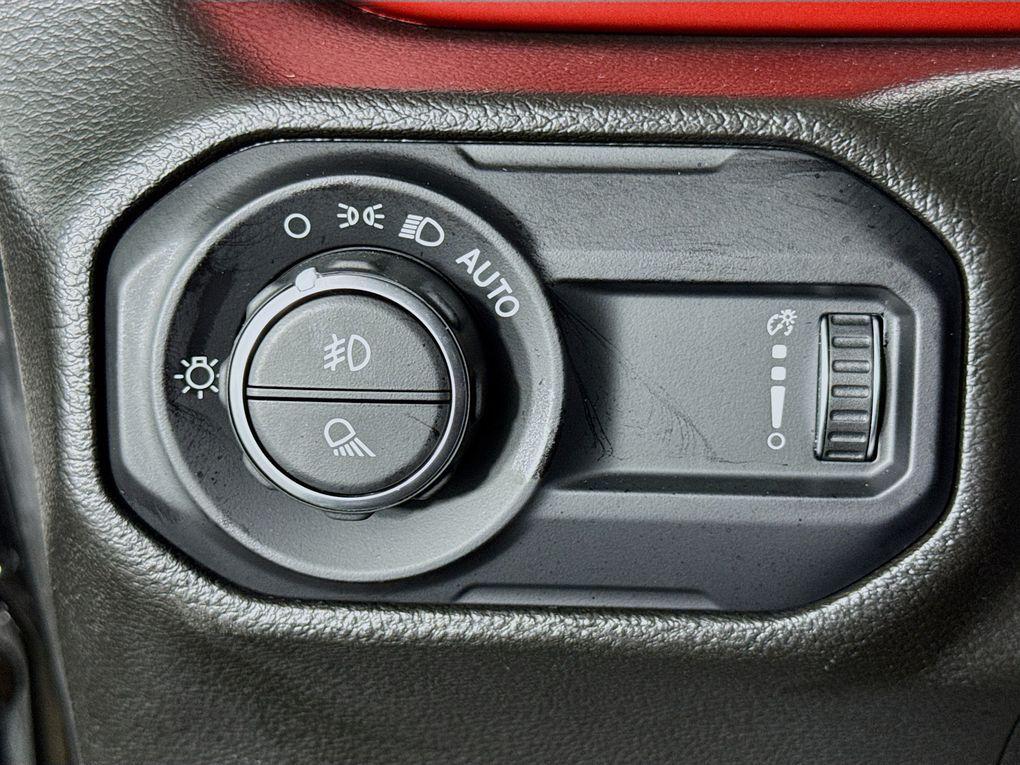 used 2023 Jeep Gladiator car, priced at $38,500