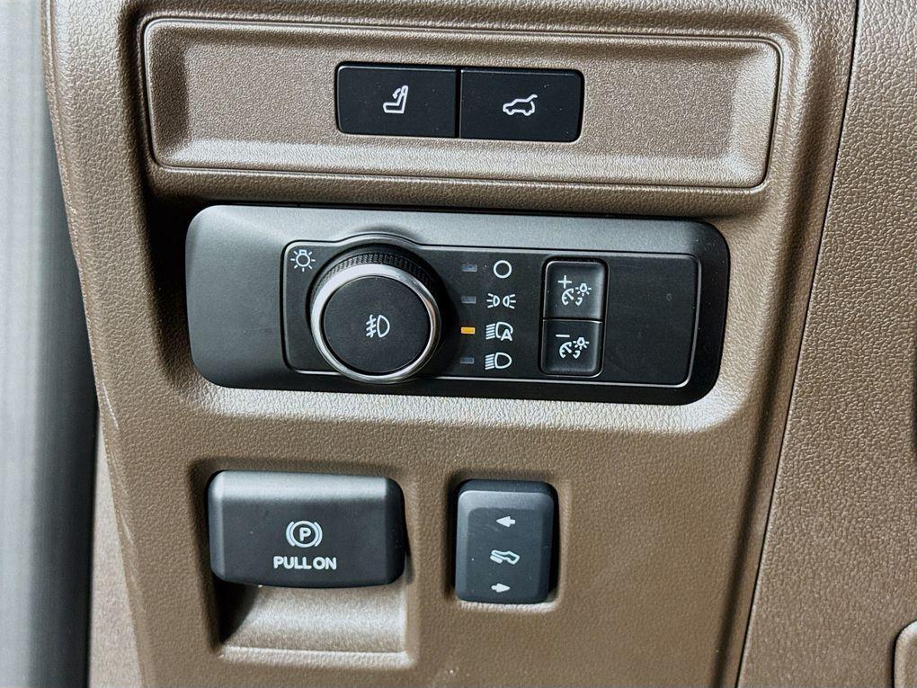 used 2024 Ford Expedition Max car, priced at $72,800