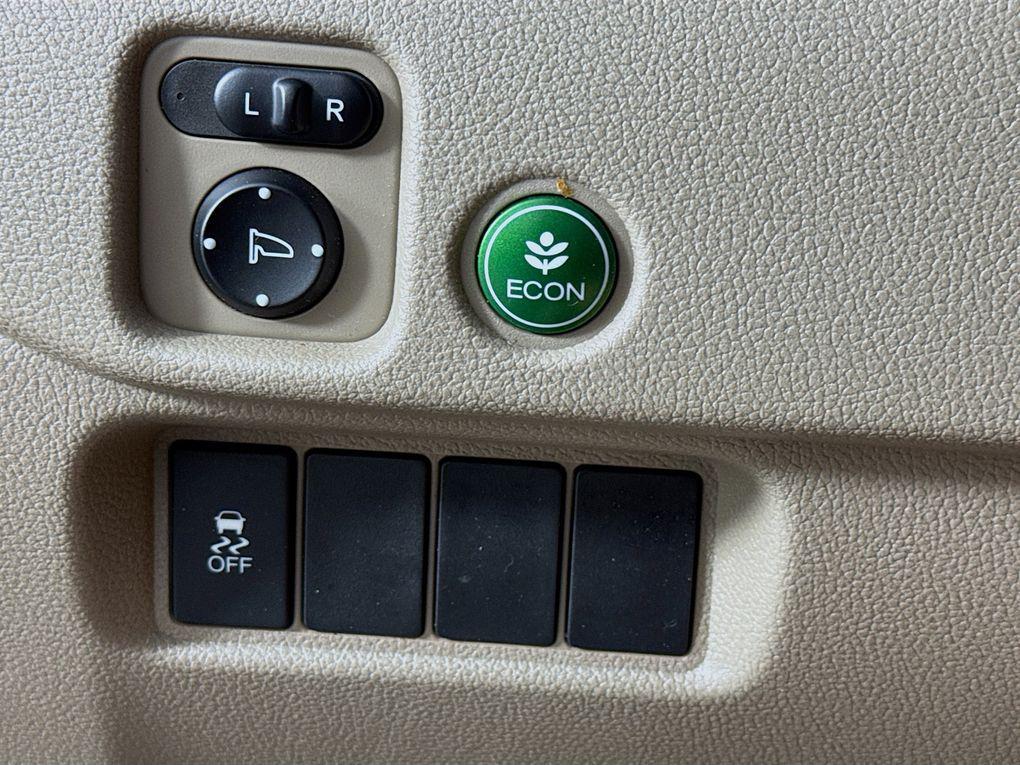 used 2016 Honda Pilot car, priced at $13,400