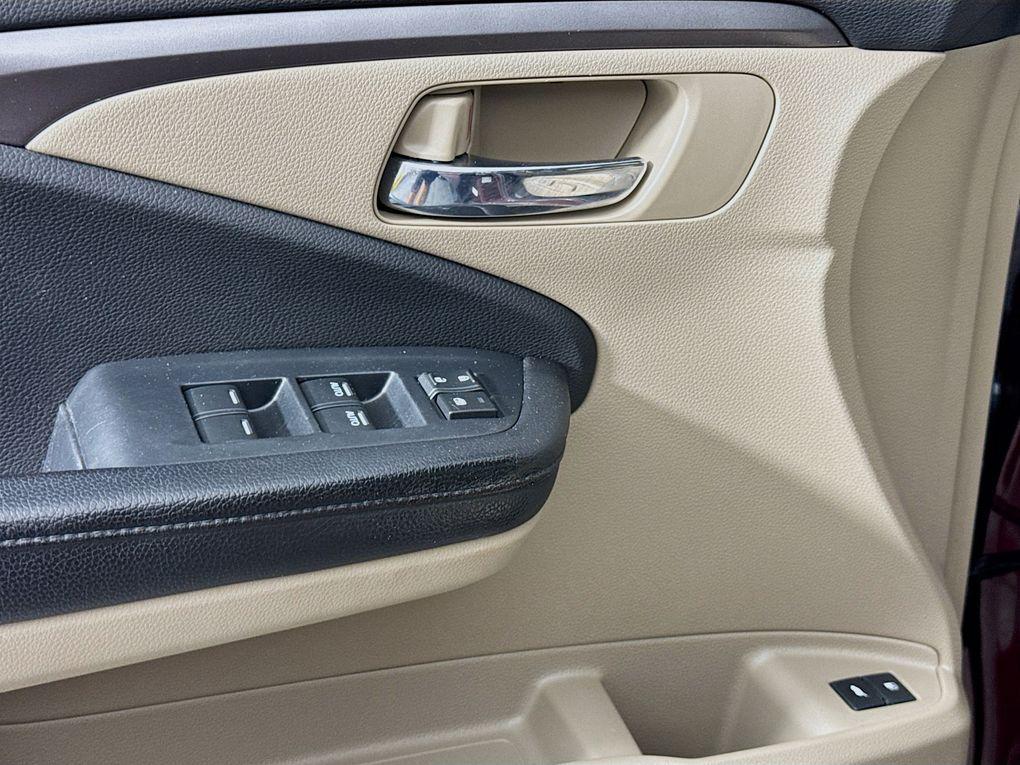 used 2016 Honda Pilot car, priced at $13,400