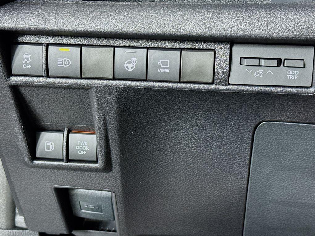 new 2025 Toyota Sienna car, priced at $60,500
