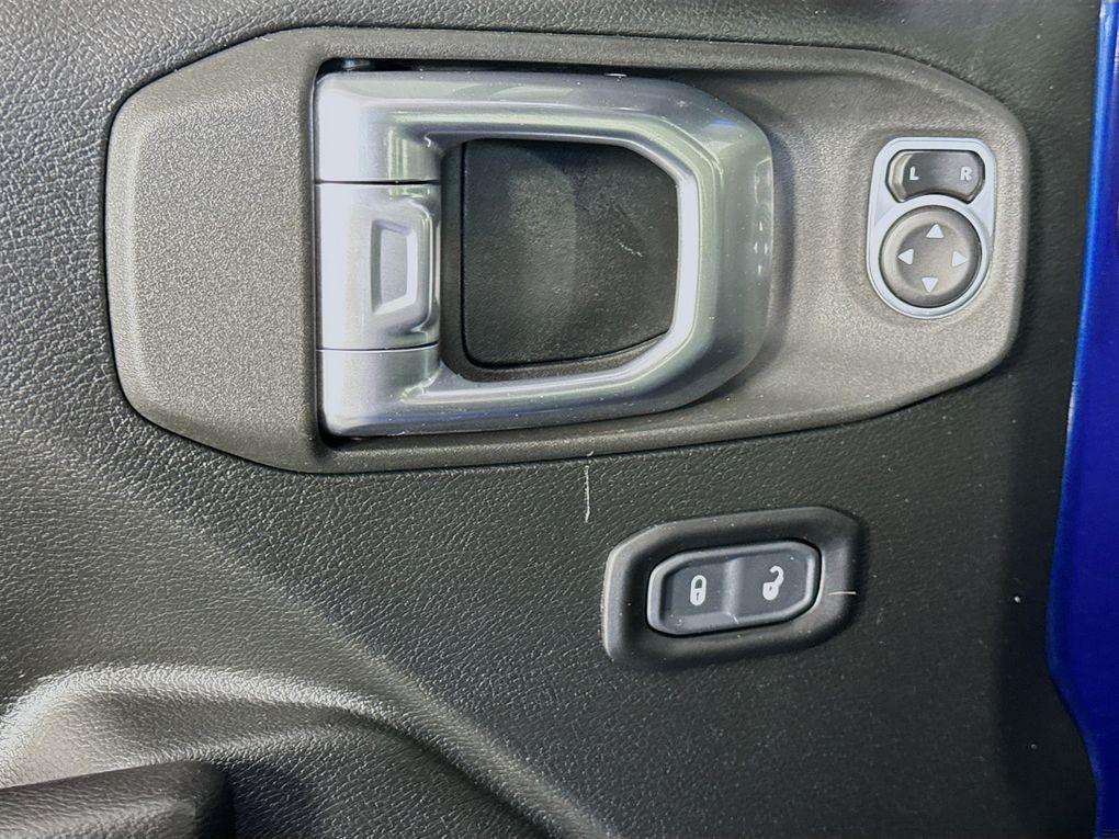 used 2020 Jeep Wrangler Unlimited car, priced at $28,900