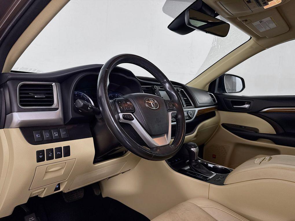 used 2018 Toyota Highlander car, priced at $26,000