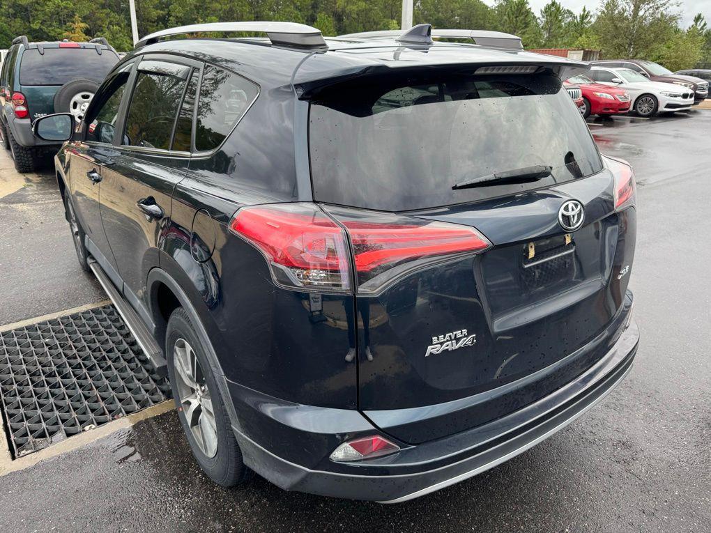 used 2018 Toyota RAV4 car, priced at $21,500