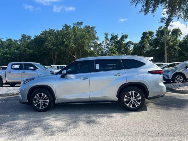 used 2023 Toyota Highlander car, priced at $42,700