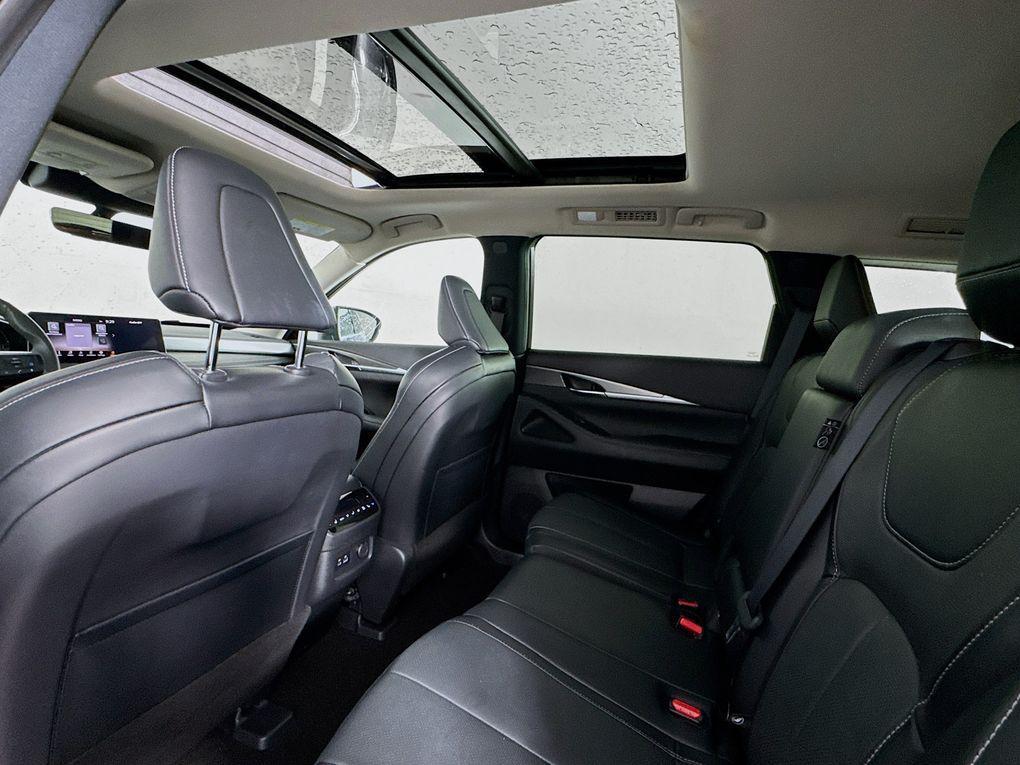 used 2023 INFINITI QX60 car, priced at $41,000