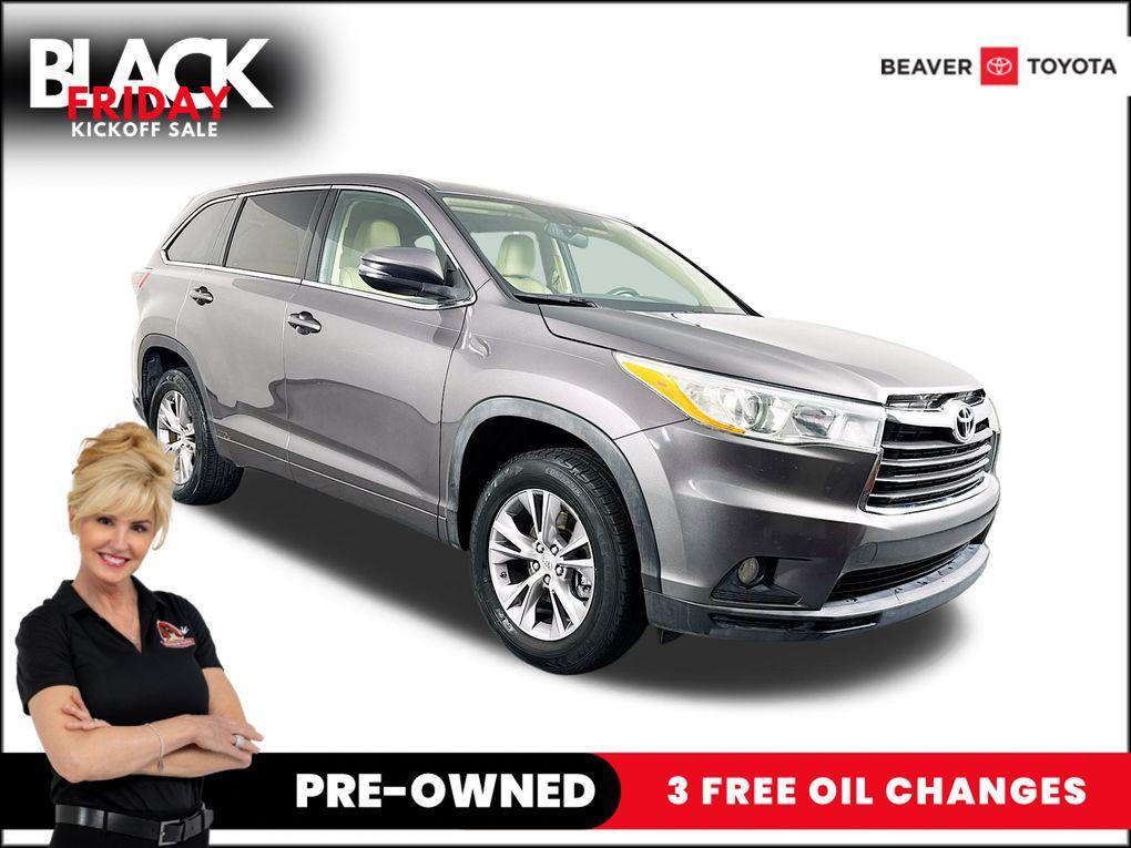 used 2014 Toyota Highlander car, priced at $16,500