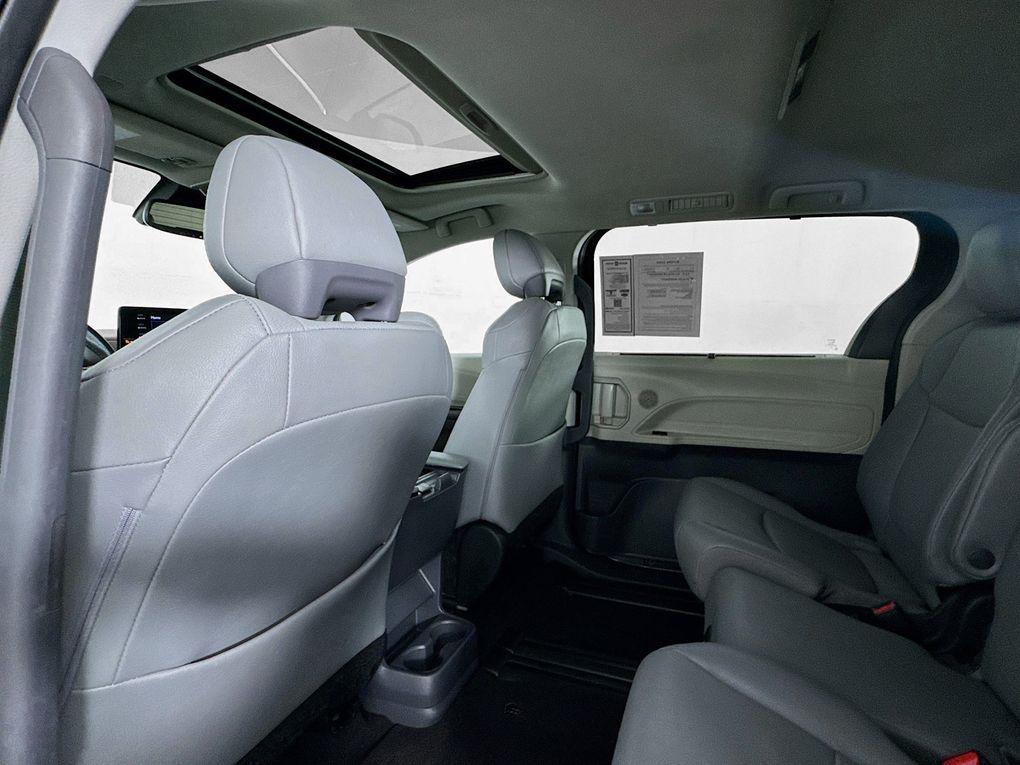 used 2024 Toyota Sienna car