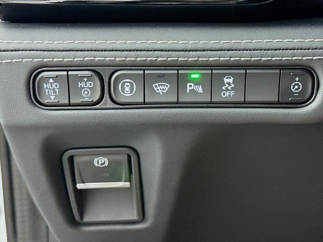 used 2023 Acura MDX car, priced at $48,900