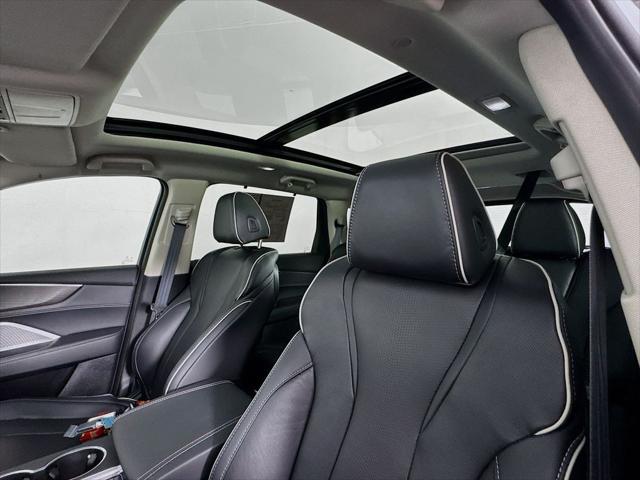 used 2023 Acura MDX car, priced at $48,900