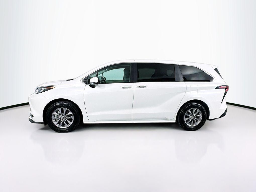 used 2024 Toyota Sienna car