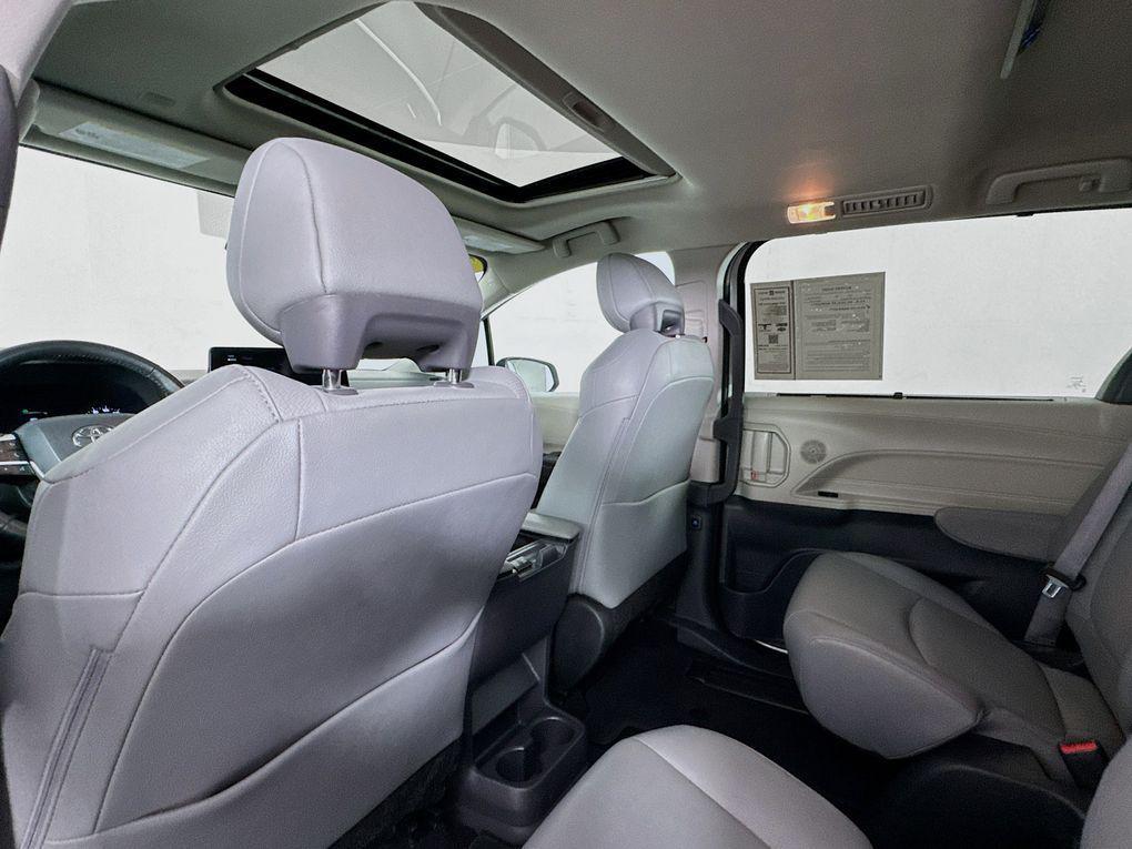 used 2024 Toyota Sienna car