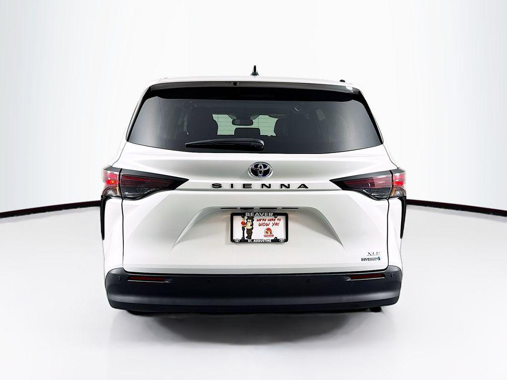 used 2024 Toyota Sienna car