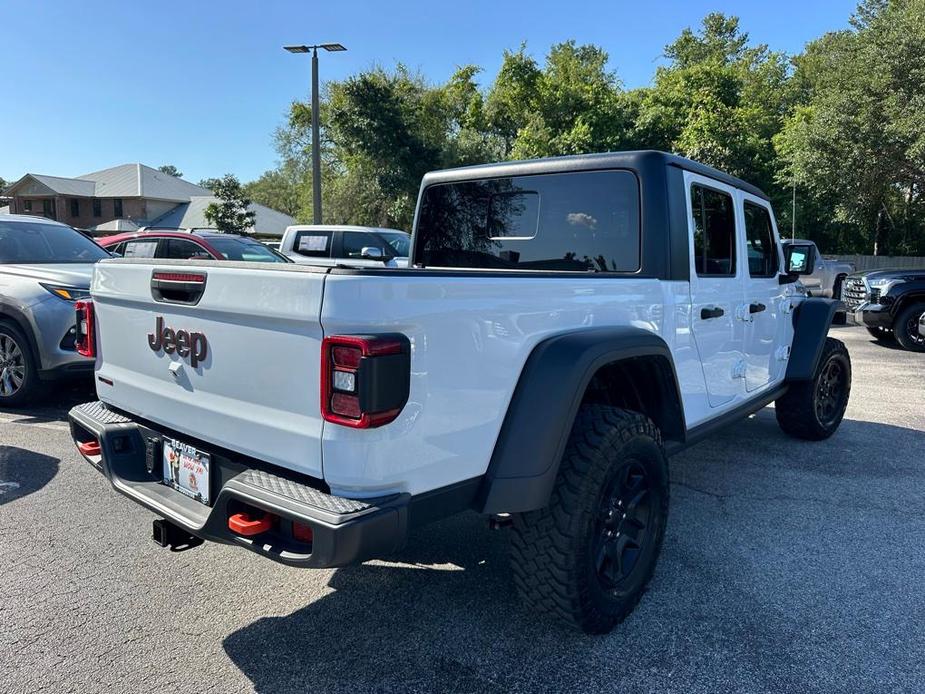 used 2022 Jeep Gladiator car, priced at $45,422