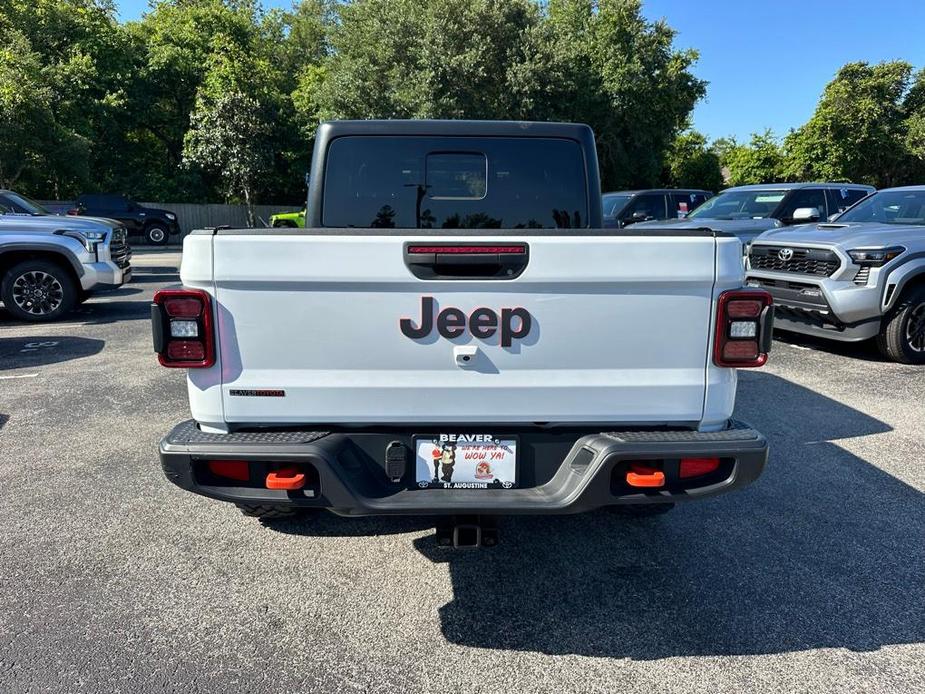 used 2022 Jeep Gladiator car, priced at $45,422