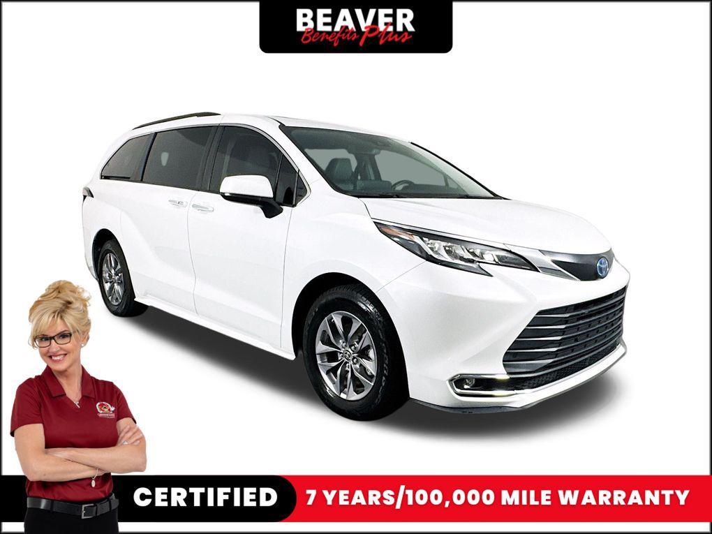 used 2022 Toyota Sienna car, priced at $31,300