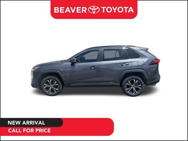 used 2021 Toyota RAV4 car, priced at $24,100