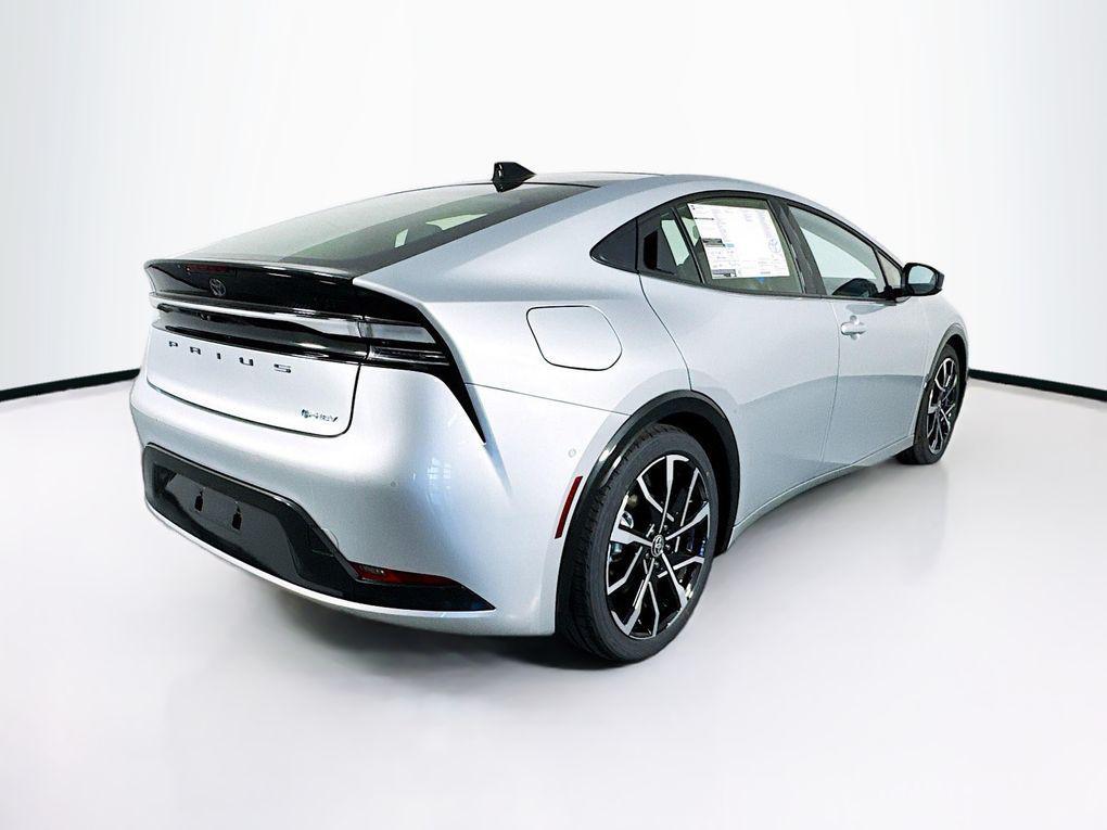 new 2026 Toyota Prius Plug-In Hybrid car, priced at $44,172